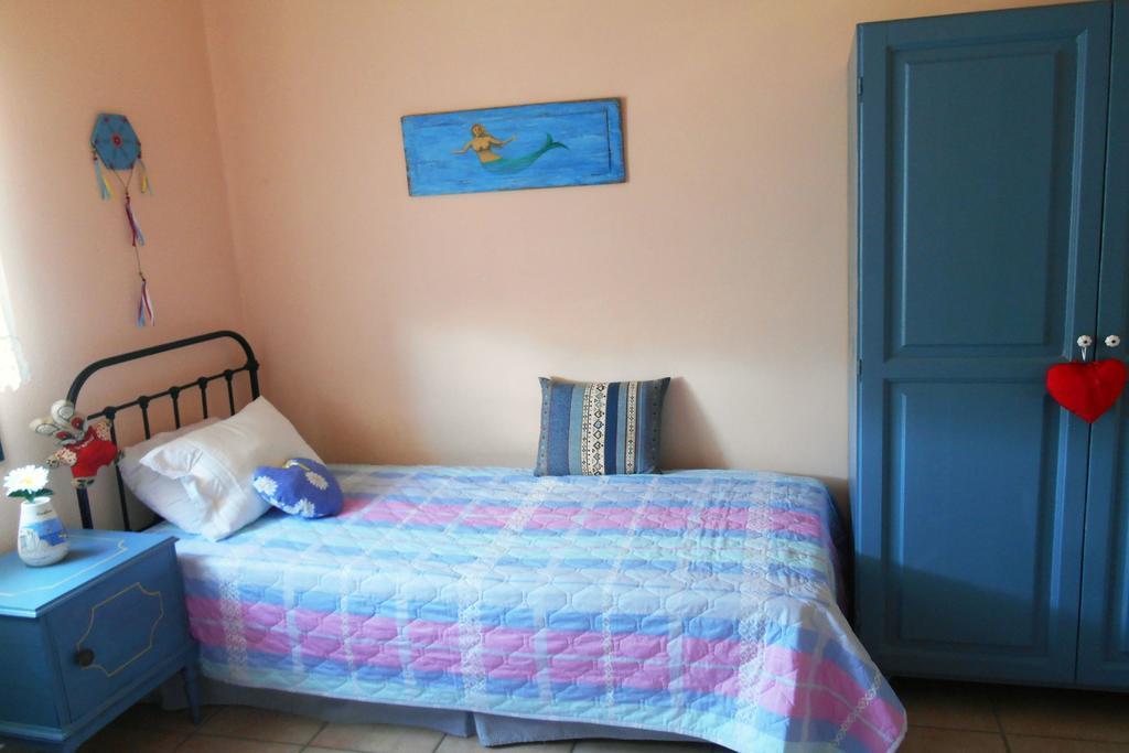 Polytropon Apartments Kástron Chambre photo